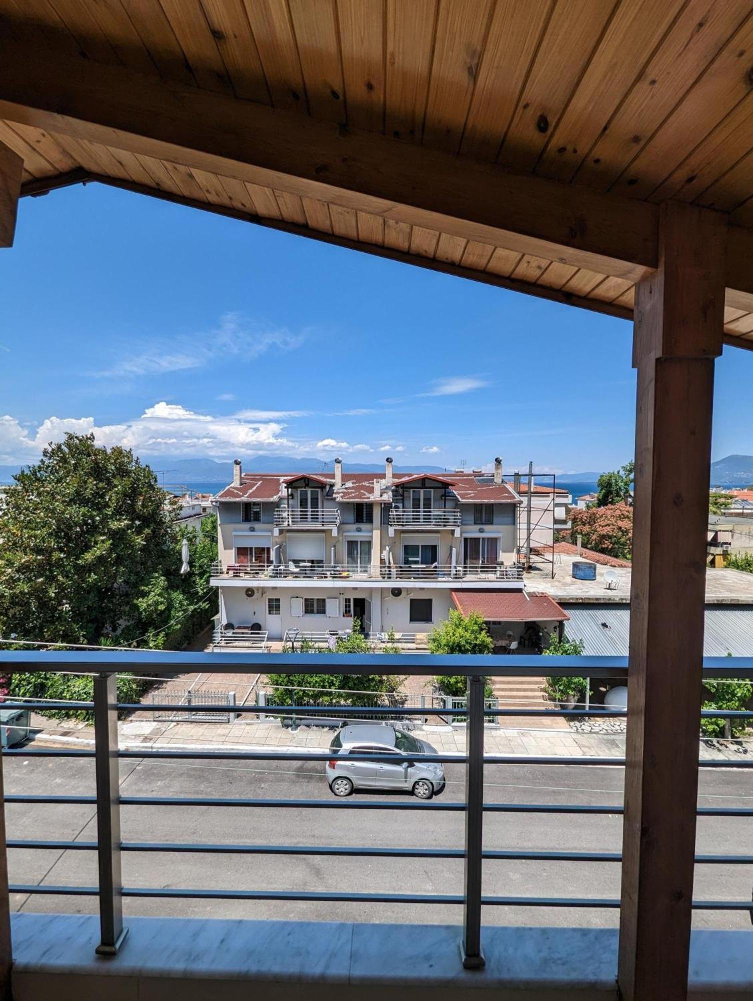 Samaras Apartments In Kamena Vourla Luaran gambar