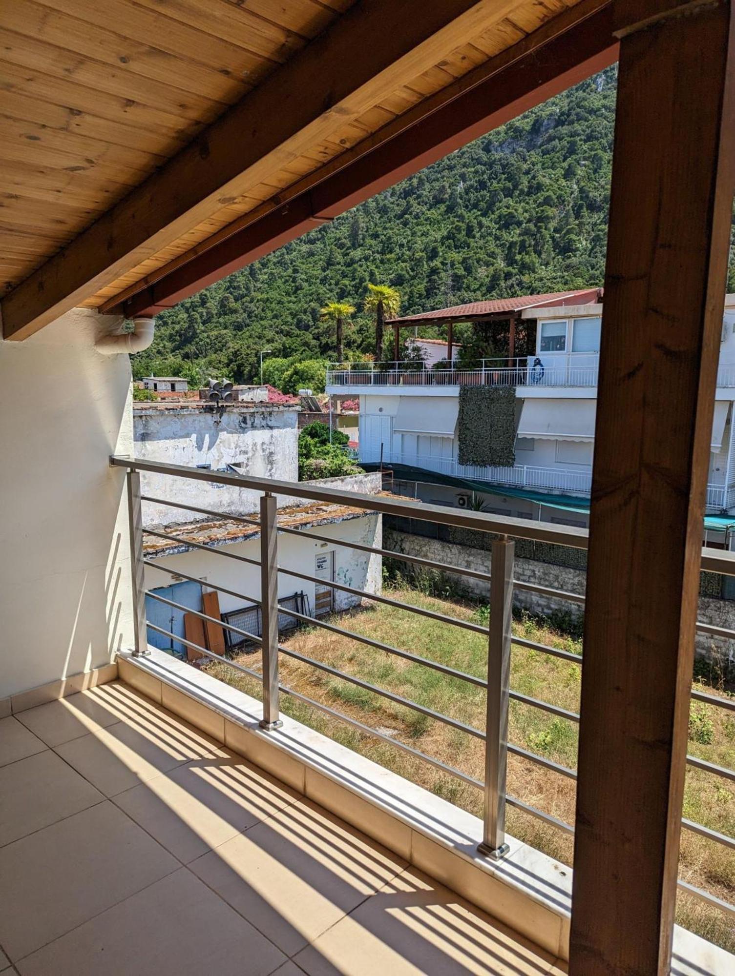 Samaras Apartments In Kamena Vourla Luaran gambar